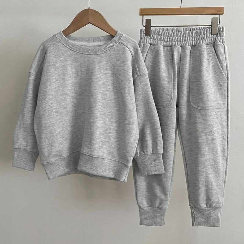 *Preorder* Kid's Crew Neck Sweatshirt And Jogger Set (6 Colours)