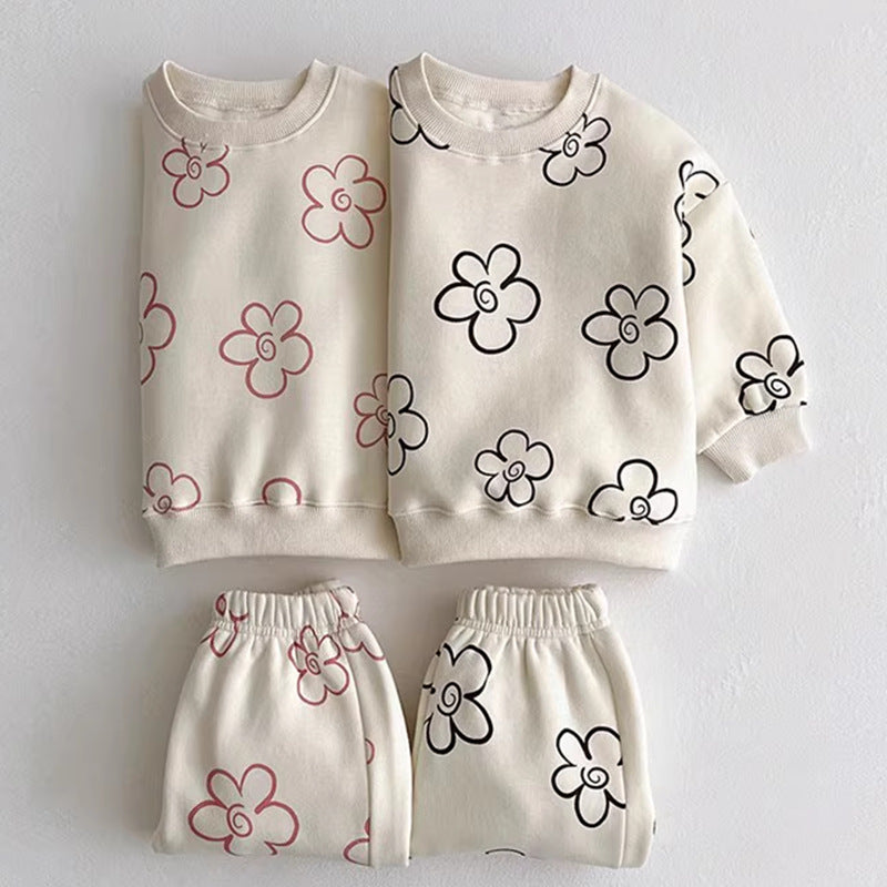 *Preorder* Baby Girl's Floral Pullover and Jogger Set