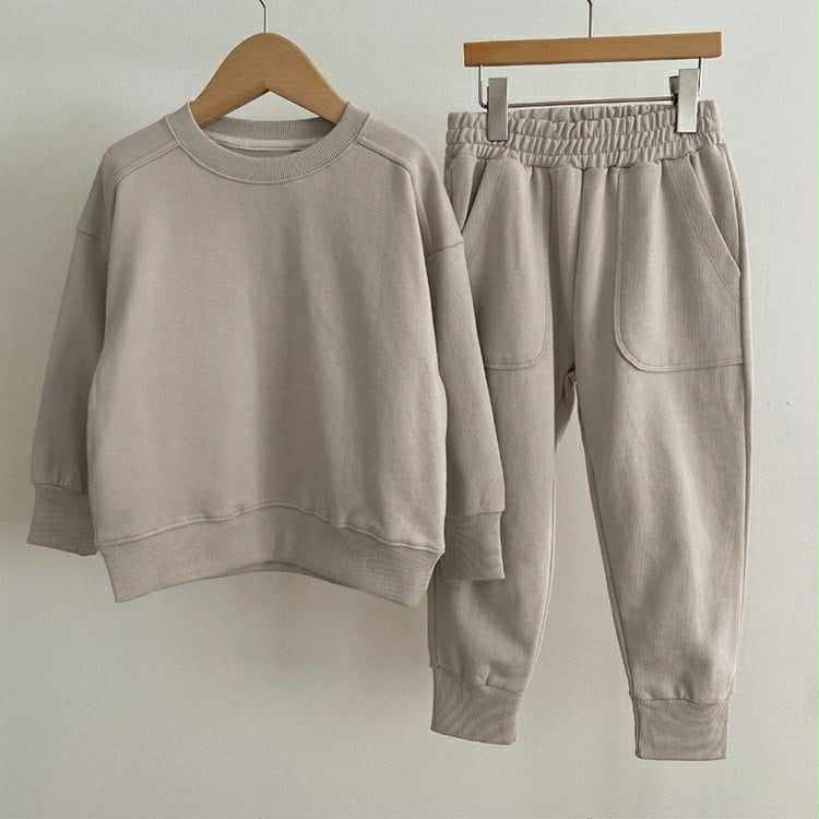 *Preorder* Kid's Crew Neck Sweatshirt And Jogger Set (6 Colours)